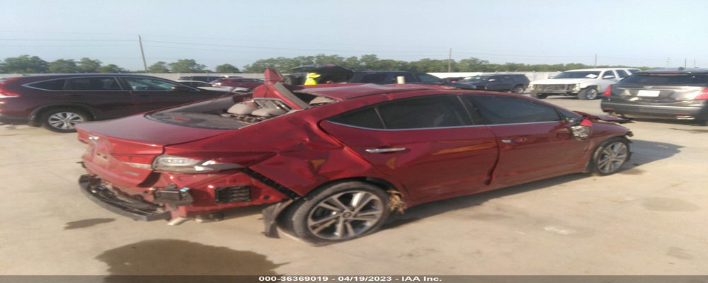 KMHD84LF2HU358444 2017 HYUNDAI ELANTRA photo no. 4