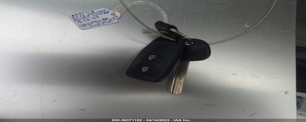 KMHCT4AE2GU070264 2016 HYUNDAI ACCENT photo no. 11