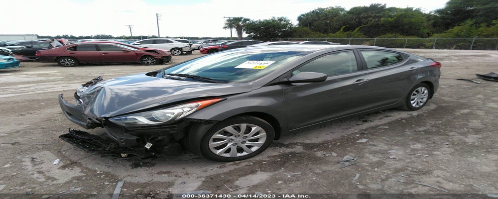 5NPDH4AE2DH210135 2013 HYUNDAI ELANTRA photo no. 2