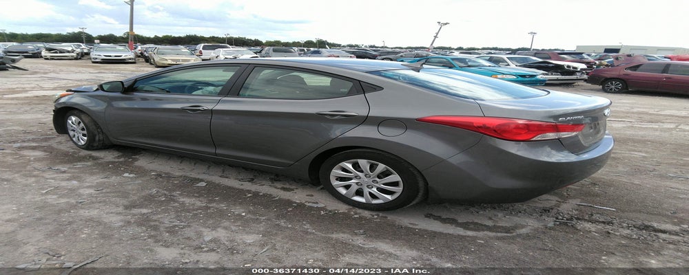 5NPDH4AE2DH210135 2013 HYUNDAI ELANTRA photo no. 3