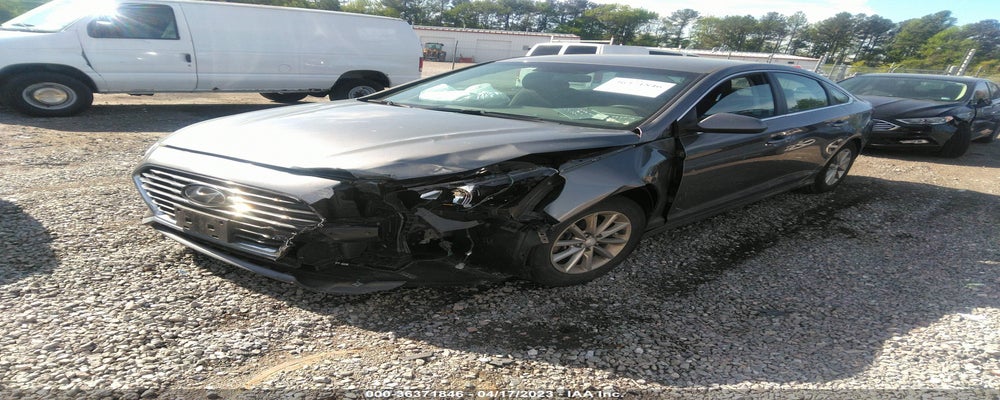 5NPE24AF0KH790027 2019 HYUNDAI SONATA photo no. 2
