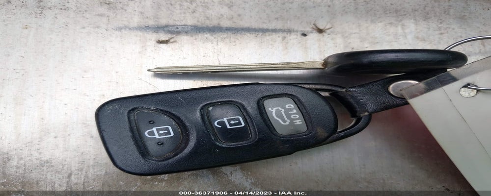 5NPEB4AC3CH480963 2012 HYUNDAI SONATA photo no. 11