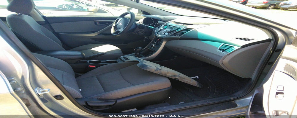 5NPDH4AE8FH548092 2015 HYUNDAI ELANTRA photo no. 5