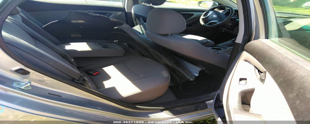 5NPDH4AE8FH548092 2015 HYUNDAI ELANTRA photo no. 8