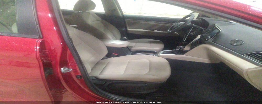 KMHD84LF0HU062080 2017 HYUNDAI ELANTRA photo no. 5