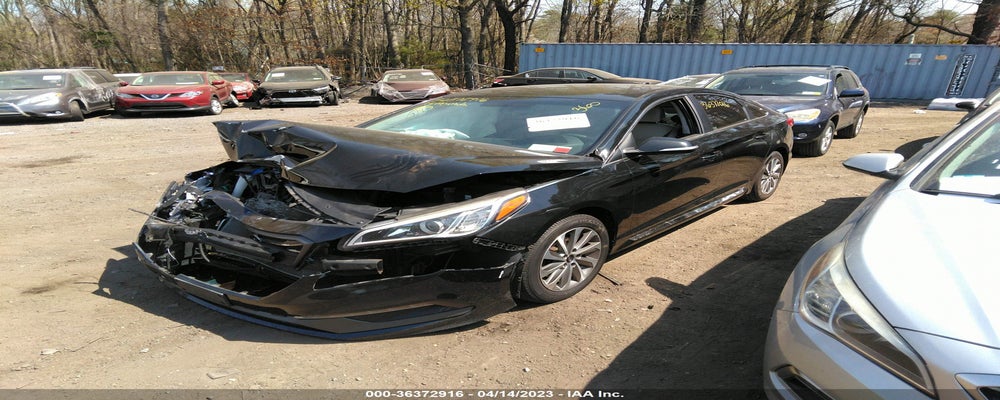 5NPE34AF1FH031454 2015 HYUNDAI SONATA photo no. 2