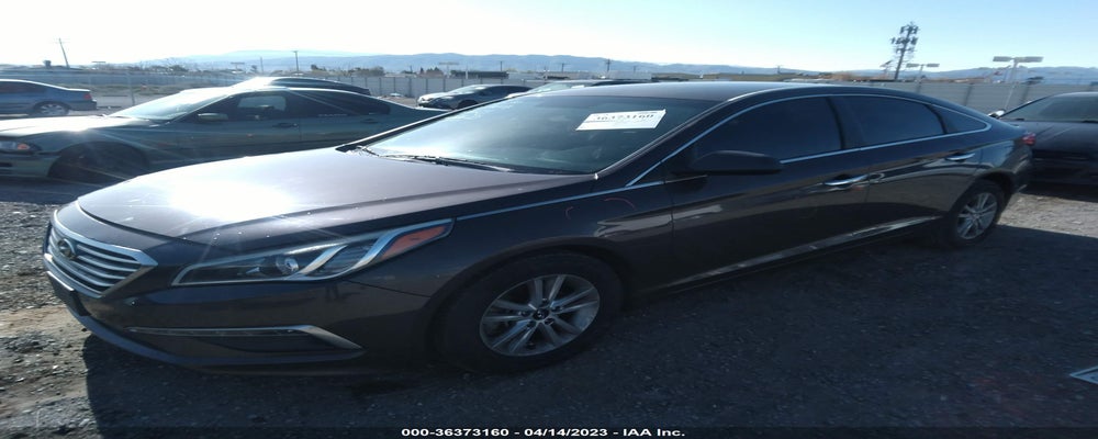 5NPE24AF8FH146880 2015 HYUNDAI SONATA photo no. 2