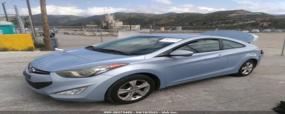 KMHDH6AE9DU015615 2013 HYUNDAI ELANTRA COUPE photo no. 2