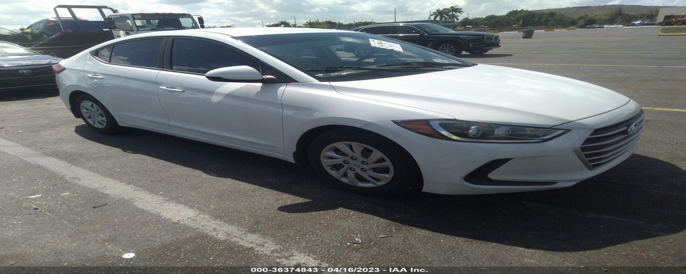 5NPD74LF5JH215463 2018 HYUNDAI ELANTRA photo no. 1