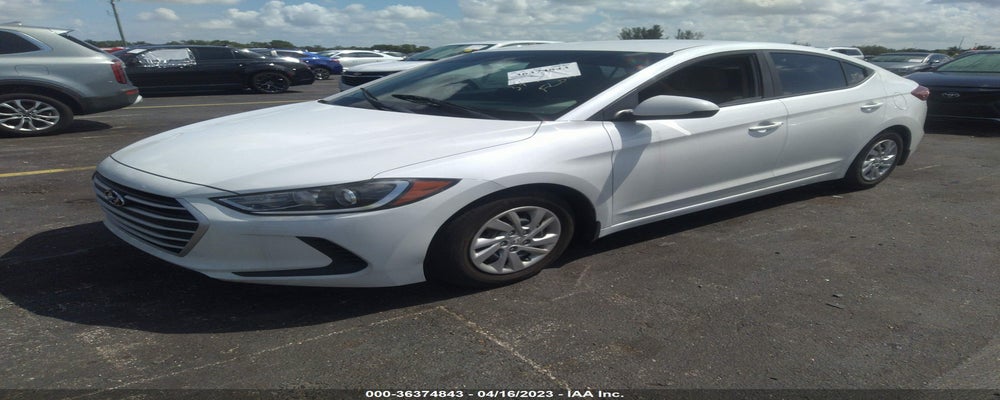 5NPD74LF5JH215463 2018 HYUNDAI ELANTRA photo no. 2