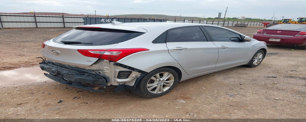 KMHD35LE7DU049560 2013 HYUNDAI ELANTRA GT photo no. 4