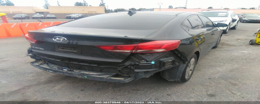 5NPD84LF3HH037642 2017 HYUNDAI ELANTRA photo no. 4