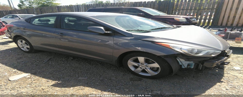 5NPDH4AEXDH389038 2013 HYUNDAI ELANTRA photo no. 2