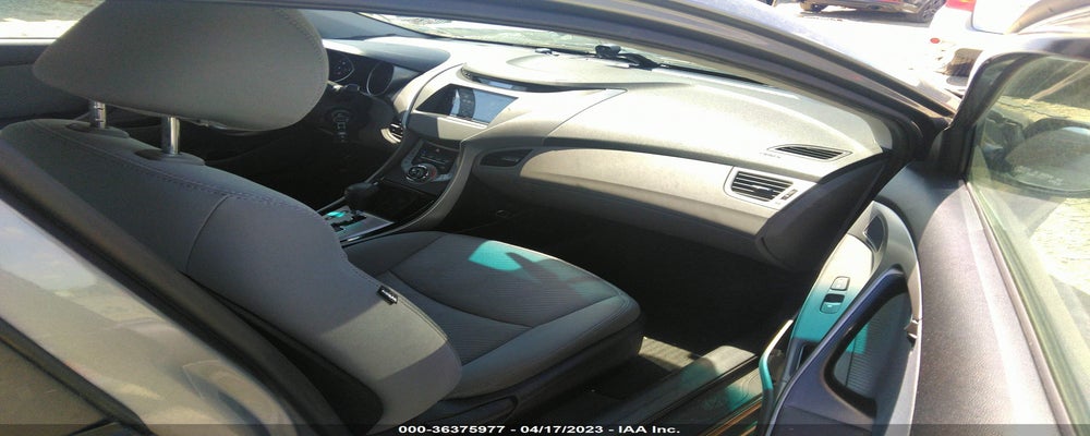 5NPDH4AEXDH389038 2013 HYUNDAI ELANTRA photo no. 5