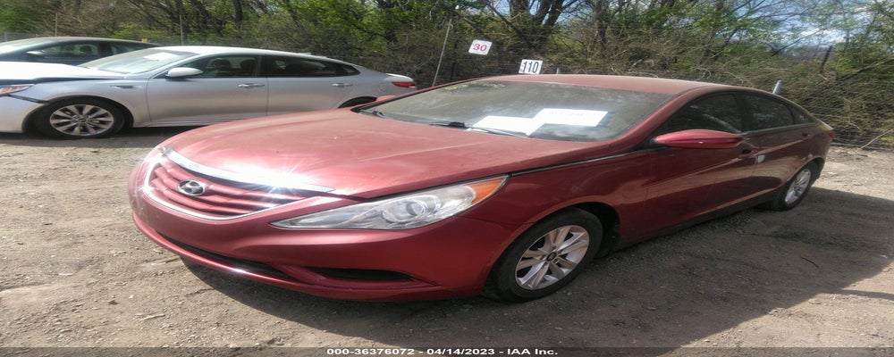 5NPEB4ACXBH283299 2011 HYUNDAI SONATA photo no. 2