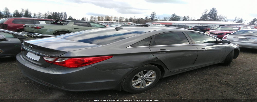 5NPEB4AC0CH481102 2012 HYUNDAI SONATA photo no. 4