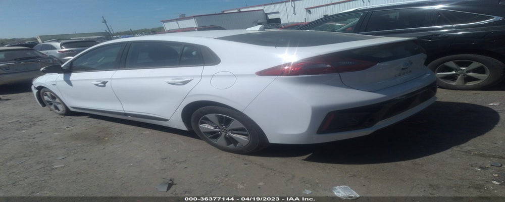 KMHC65LD9JU087085 2018 HYUNDAI IONIQ photo no. 3