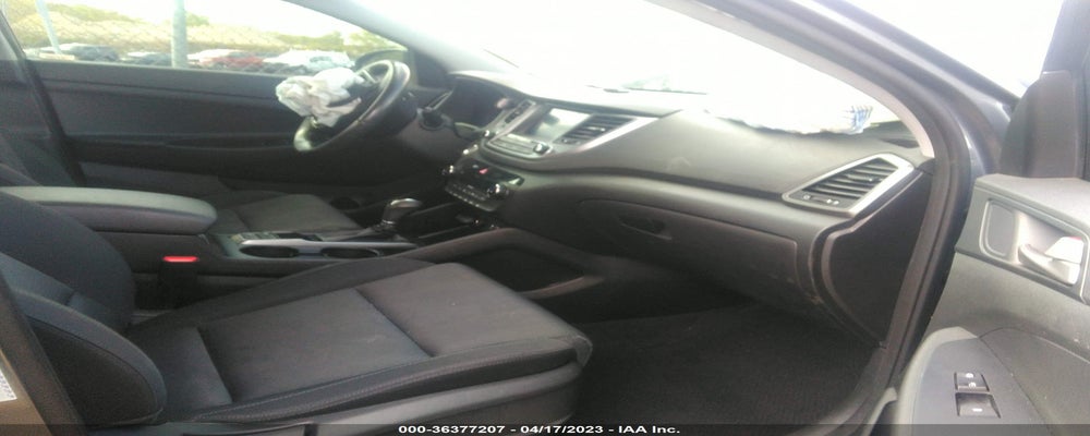 KM8J33AL2JU735767 2018 HYUNDAI TUCSON photo no. 5