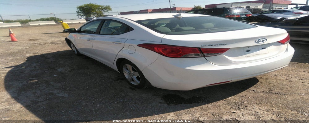 5NPDH4AE8DH427768 2013 HYUNDAI ELANTRA photo no. 3