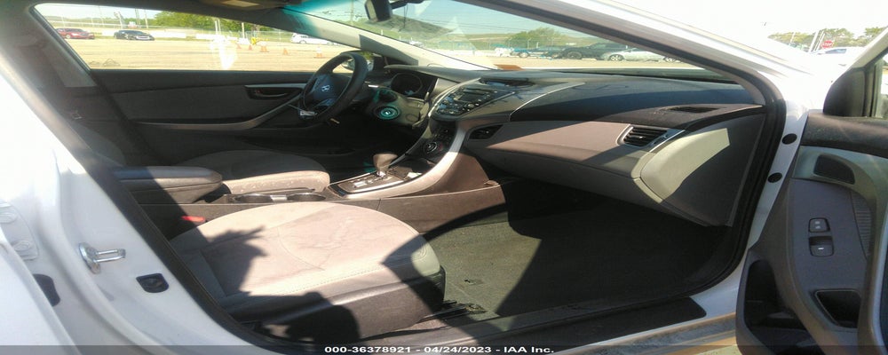 5NPDH4AE8DH427768 2013 HYUNDAI ELANTRA photo no. 5