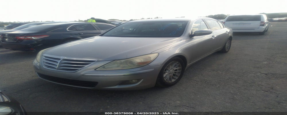 KMHGC4DE5BU130222 2011 HYUNDAI GENESIS photo no. 2