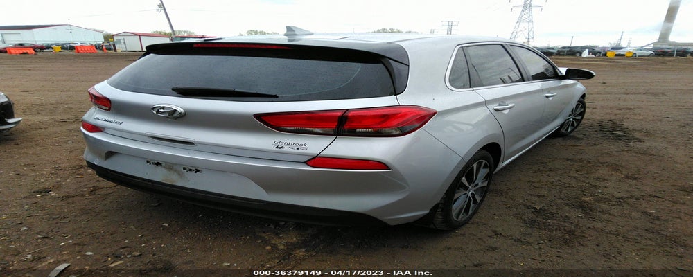 KMHH35LE7JU011369 2018 HYUNDAI ELANTRA GT photo no. 4