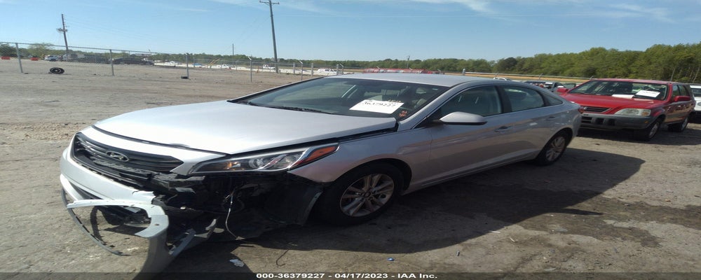 5NPE24AF9HH533392 2017 HYUNDAI SONATA photo no. 2