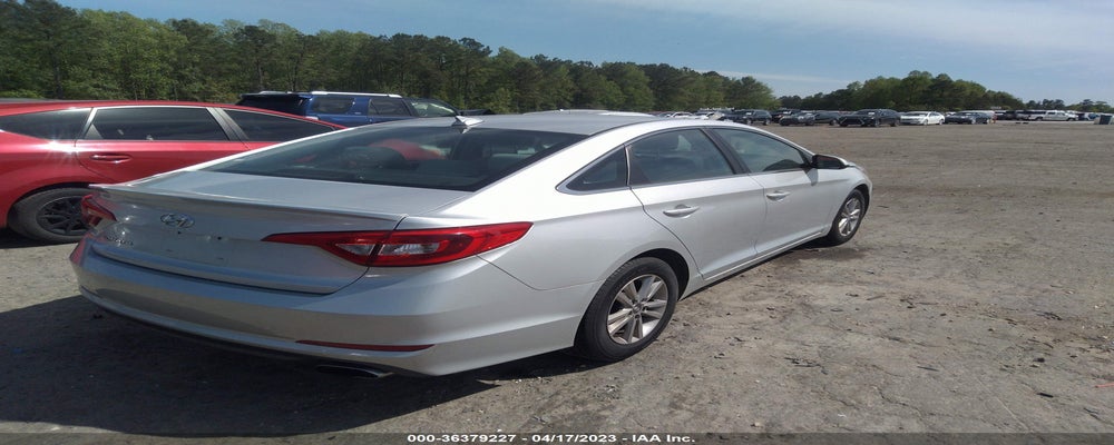 5NPE24AF9HH533392 2017 HYUNDAI SONATA photo no. 4