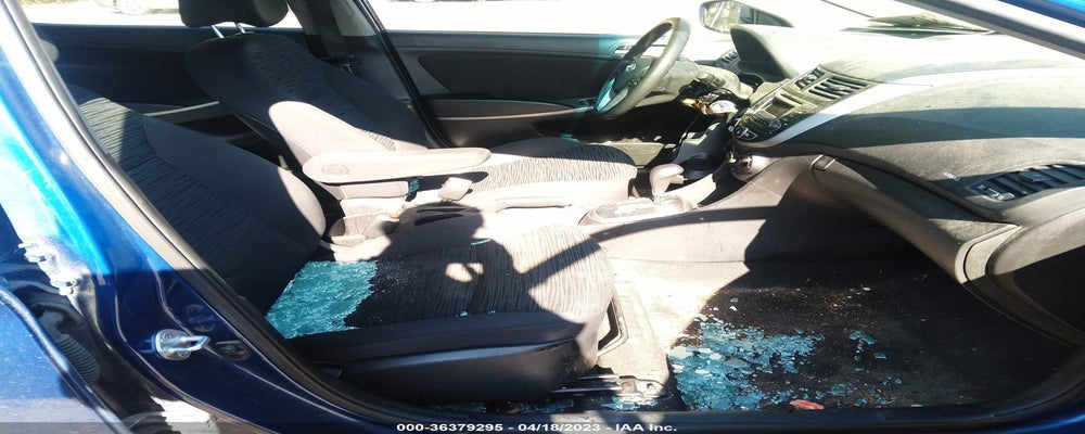 KMHCT5AE5FU224079 2015 HYUNDAI ACCENT photo no. 5