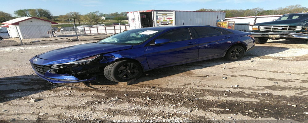 KMHLM4AG0MU093276 2021 HYUNDAI ELANTRA photo no. 2