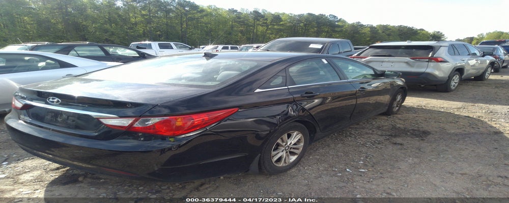 5NPEB4AC4DH684088 2013 HYUNDAI SONATA photo no. 4