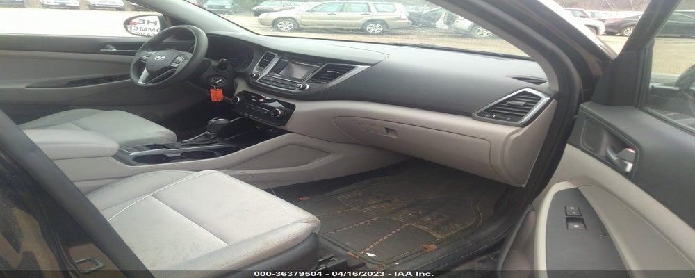KM8J3CA2XHU284721 2017 HYUNDAI TUCSON photo no. 5