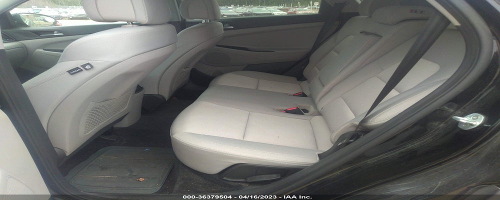 KM8J3CA2XHU284721 2017 HYUNDAI TUCSON photo no. 8