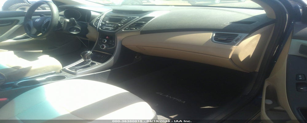 5NPDH4AE8GH716346 2016 HYUNDAI ELANTRA photo no. 5