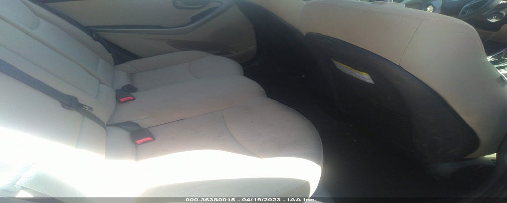 5NPDH4AE8GH716346 2016 HYUNDAI ELANTRA photo no. 8