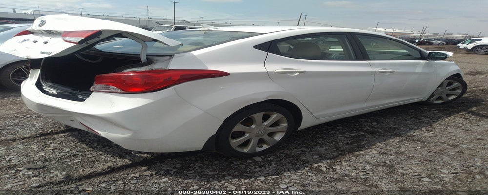5NPDH4AE8DH201889 2013 HYUNDAI ELANTRA photo no. 4