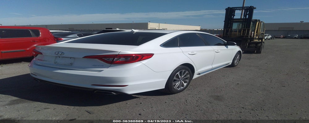 5NPE34AF3GH320563 2016 HYUNDAI SONATA photo no. 4