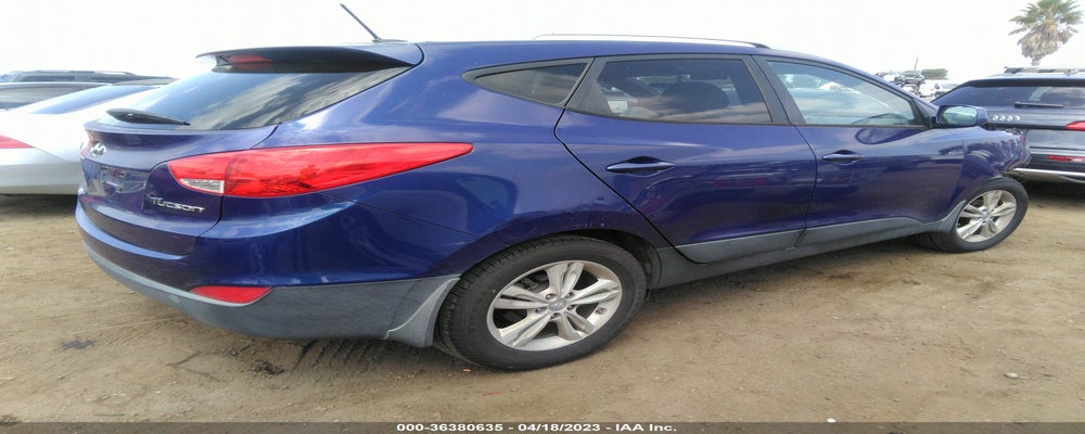 KM8JU3AC0BU294185 2011 HYUNDAI TUCSON photo no. 4