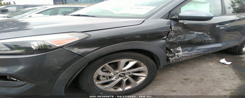 KM8J33A43JU672557 2018 HYUNDAI TUCSON photo no. 6