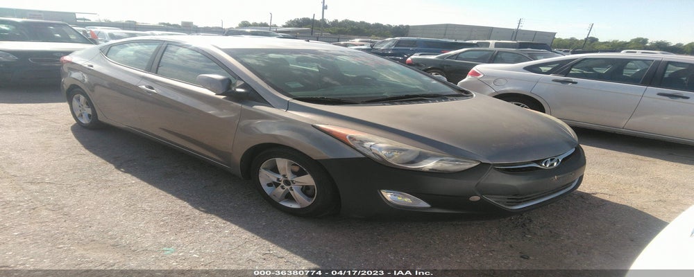 5NPDH4AEXDH183072 2013 HYUNDAI ELANTRA photo no. 3