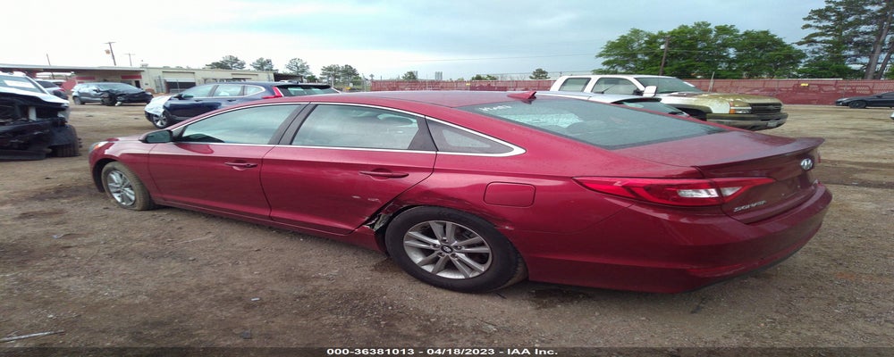 5NPE24AFXFH065220 2015 HYUNDAI SONATA photo no. 3
