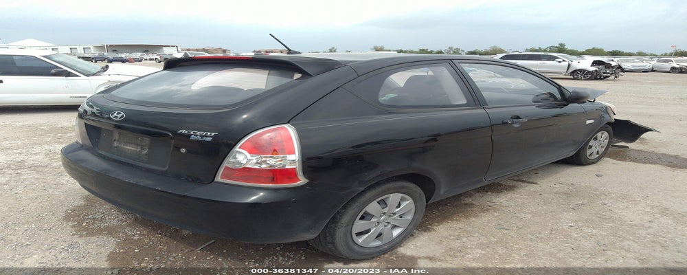 KMHCM3AC5AU182487 2010 HYUNDAI ACCENT photo no. 4