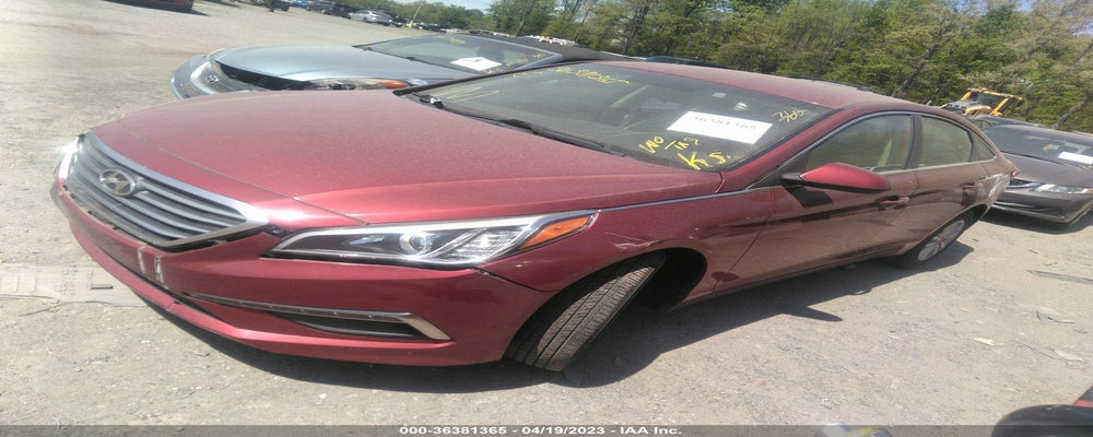 5NPE24AF4FH222482 2015 HYUNDAI SONATA photo no. 2