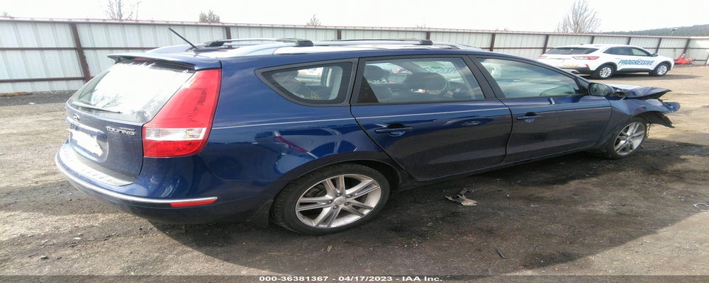 KMHDC8AE4CU146685 2012 HYUNDAI ELANTRA TOURING photo no. 4