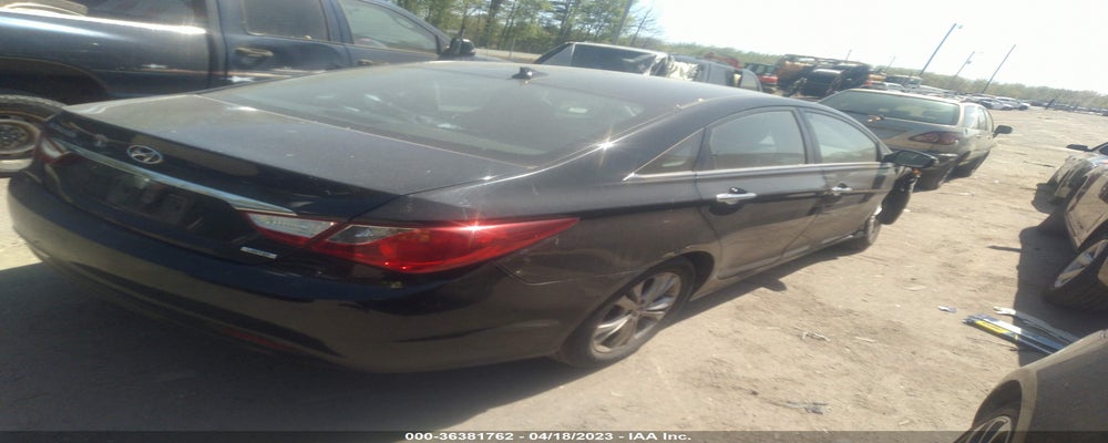 5NPEC4ACXDH518655 2013 HYUNDAI SONATA photo no. 4