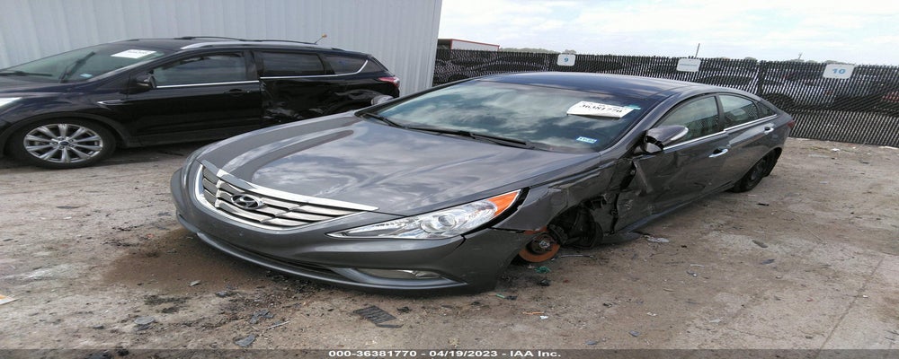 5NPEC4AC8CH385778 2012 HYUNDAI SONATA photo no. 2