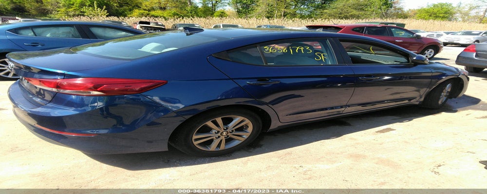 5NPD84LF3HH074917 2017 HYUNDAI ELANTRA photo no. 4