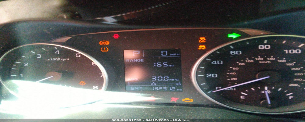 5NPD84LF3HH074917 2017 HYUNDAI ELANTRA photo no. 7