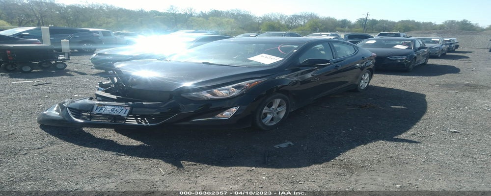 5NPDH4AE2GH748337 2016 HYUNDAI ELANTRA photo no. 2
