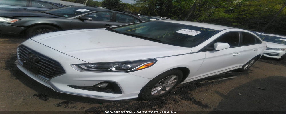 5NPE24AF6KH748820 2019 HYUNDAI SONATA photo no. 2